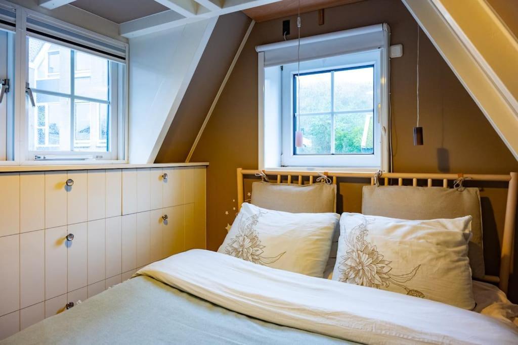 Fisherman'S Cottage - Surf Retreat Wijk aan Zee Exterior foto